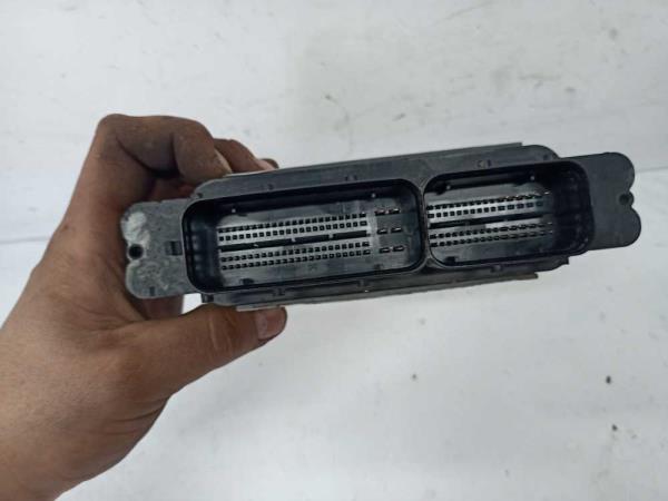 BOITIER MOTEUR VW/AUDI/SEAT/SKODA - Vue 2